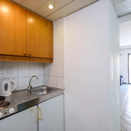 Hotel apartamentowy Atrium Zenon Larnaca