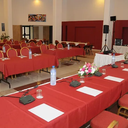 Hotel apartamentowy Atrium Zenon Larnaca