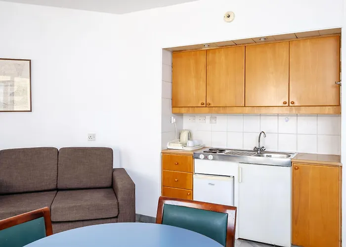 Lejlighedshotel Atrium Zenon 3*