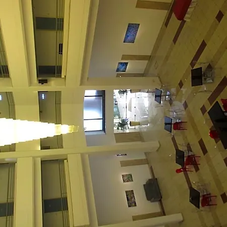 Apartmanhotel Atrium Zenon 3*
