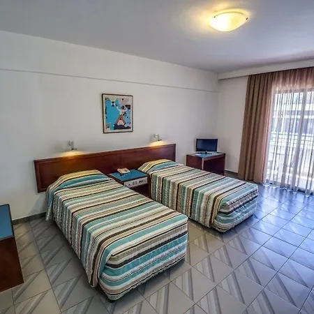Atrium Zenon Hotel apartamentowy Larnaca