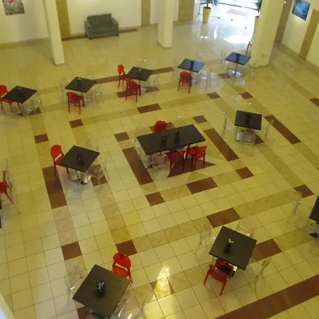 Atrium Zenon Apartmanhotel Lárnaka