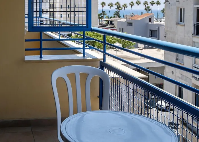 アパートホテル Atrium Zenon