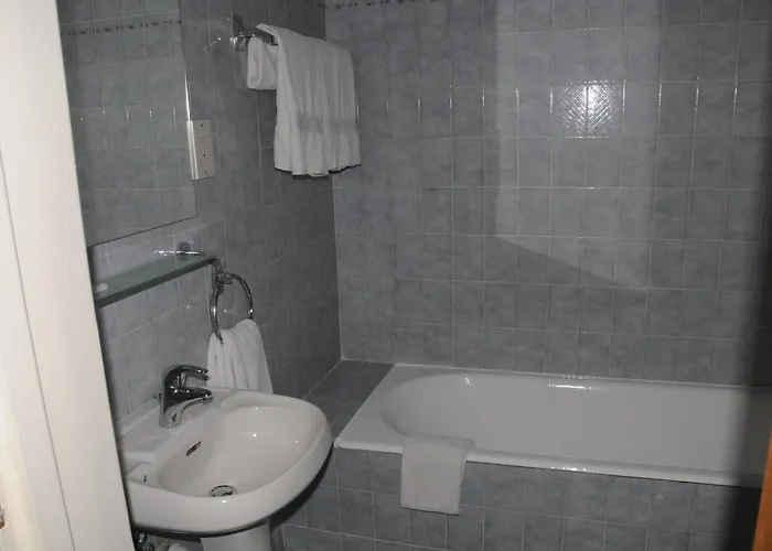 Atrium Zenon アパートホテル ラルナカ