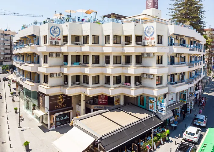 Atrium Zenon Lägenhetshotell