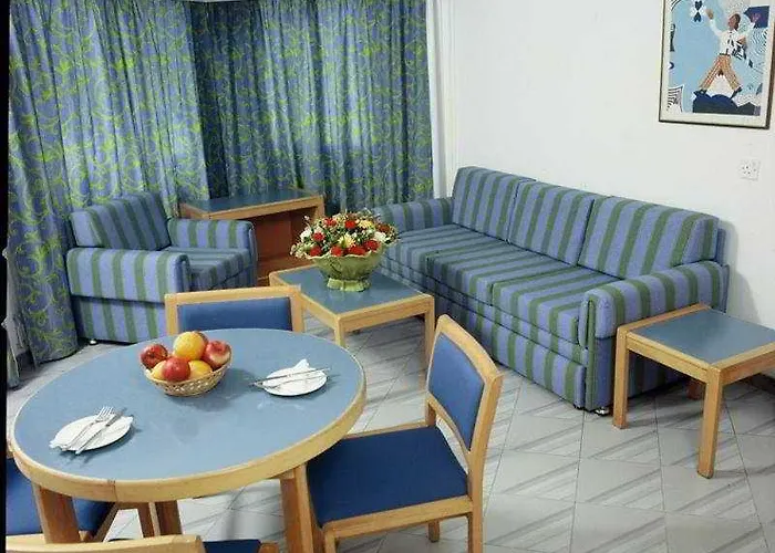 Apart-hotel Atrium Zenon Larnaca