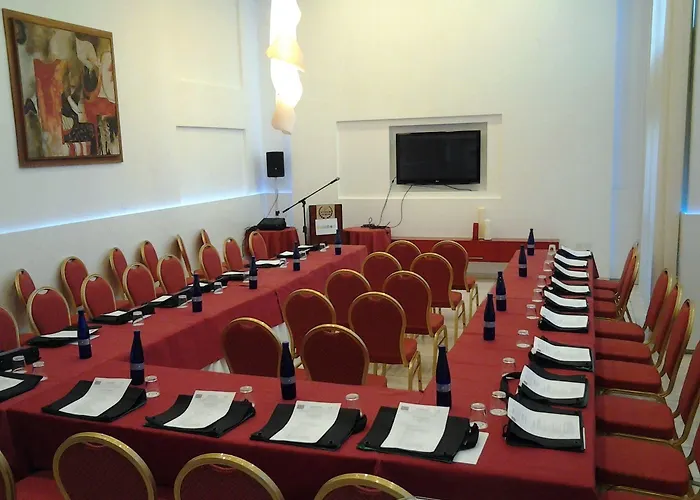 Atrium Zenon Lägenhetshotell Larnaca